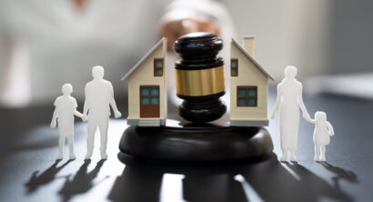 Experienced divorce attorney providing legal advice in Texas