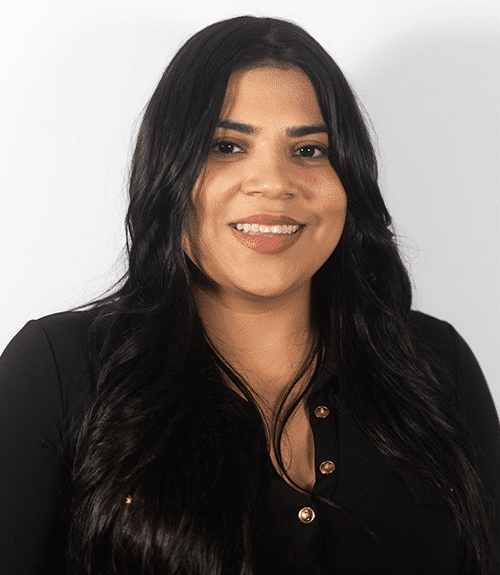 Claudia Cubias reconocida por la revista D como la mejor abogada de inmigración