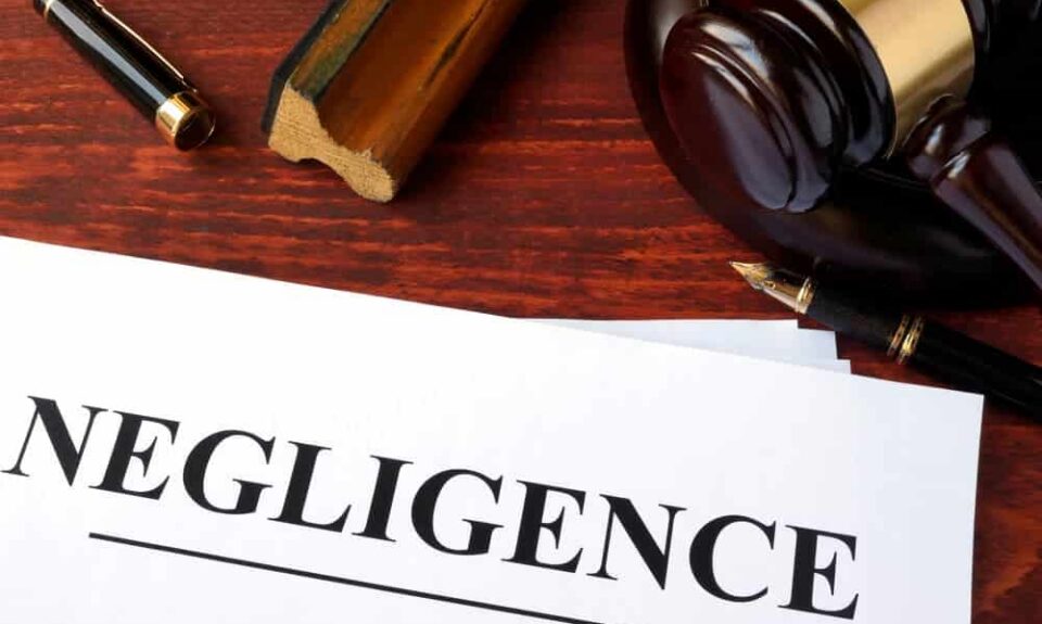 Estableciendo negligencia en un reclamo por lesiones personales en Texas
