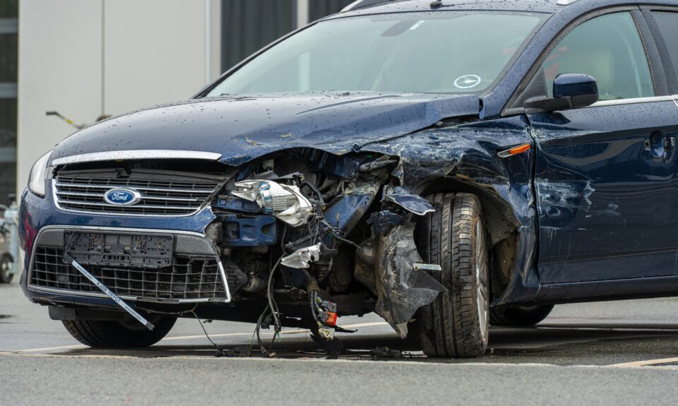 When to Hire an Attorney After a Car Accident?