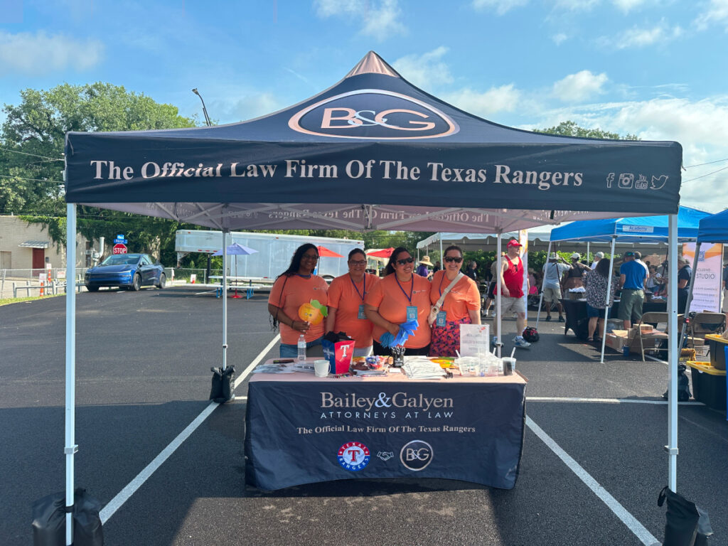 Bailey & Galyen Returns to Peach Festival 2 40th annual Parker County Peach Festival