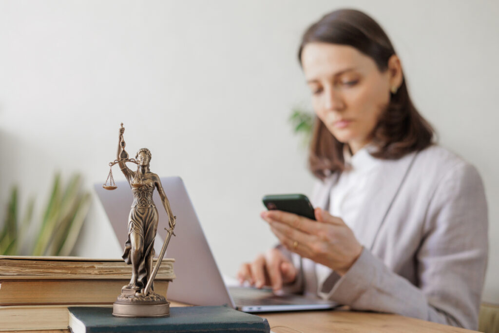 Texas Divorce in the Digital Age: How Social Media and Electronic Evidence Shape DFW Family Law Cases
