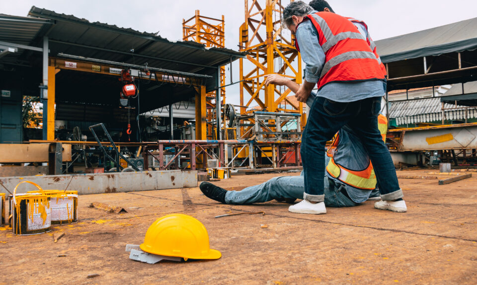 Workers’ Compensation vs. Personal Injury Litigation in Texas: Which Legal Path Fits Your DFW Work Accident?
