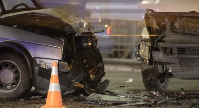 Collision between two car in night