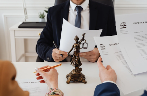 How Much Does a Divorce Lawyer Cost in Texas?